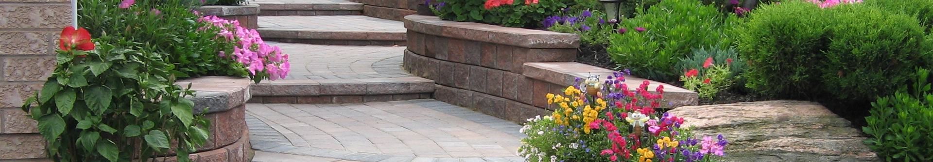 http://rocksolidstonescapes.com/wp-content/uploads/2015/06/banner2.png